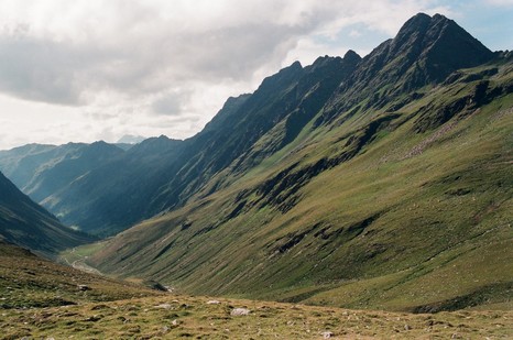 Heuschnitter unter Wolken - Foto 111